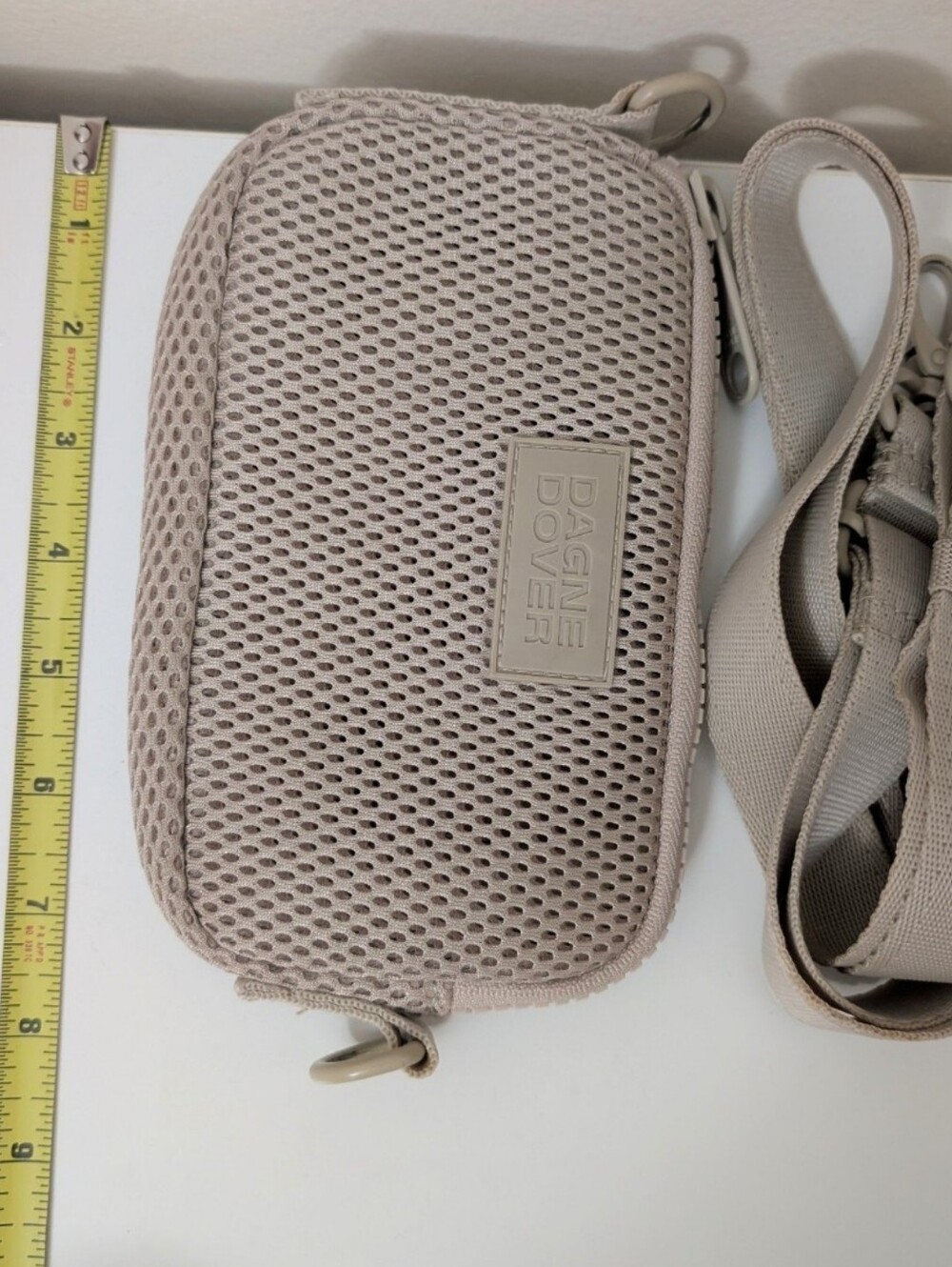 Dagne Dover Mara Phone Sling Oyster Airmesh Limited Edition